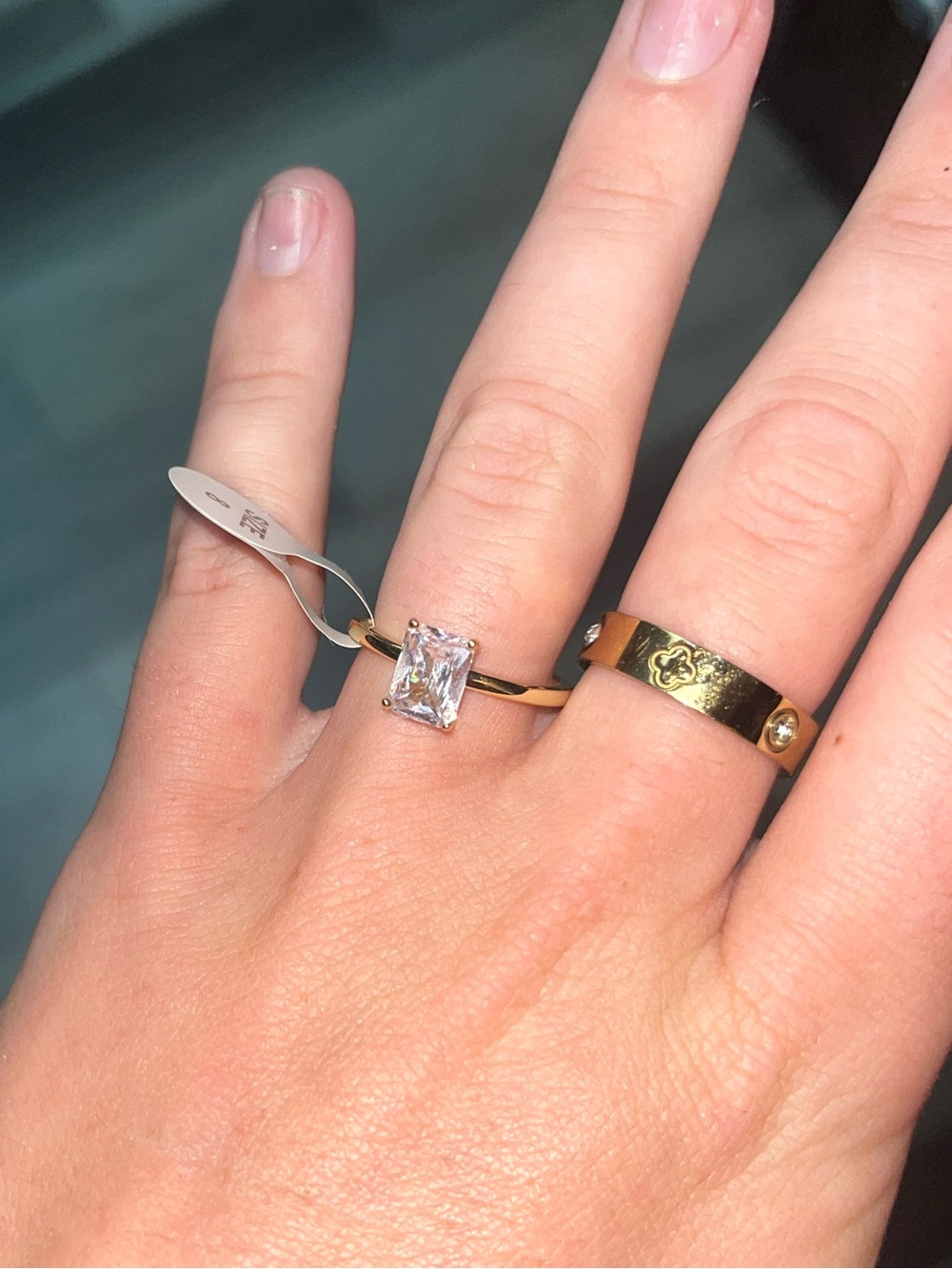 2 carat gold plated radiance cut ring size 8